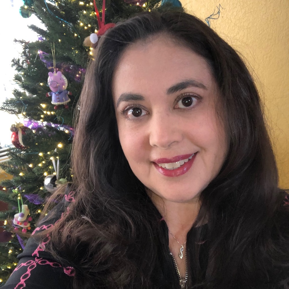Meet your Posher, Monica